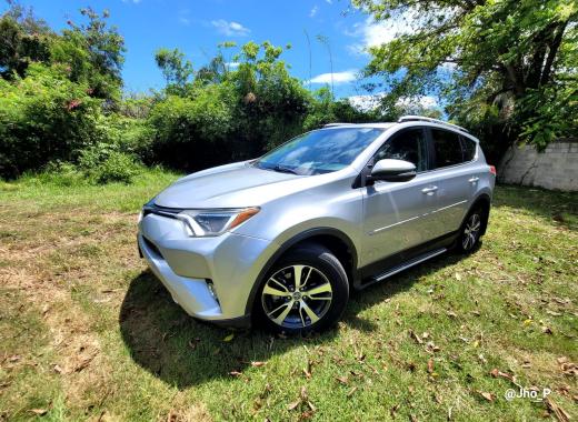 Toyota RAV4 XLE 2018