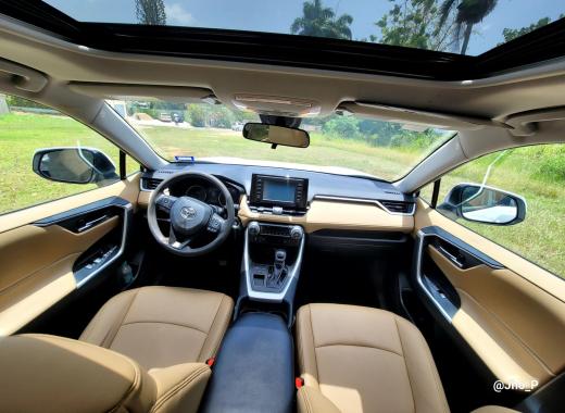 Toyota RAV4 XLE 2022